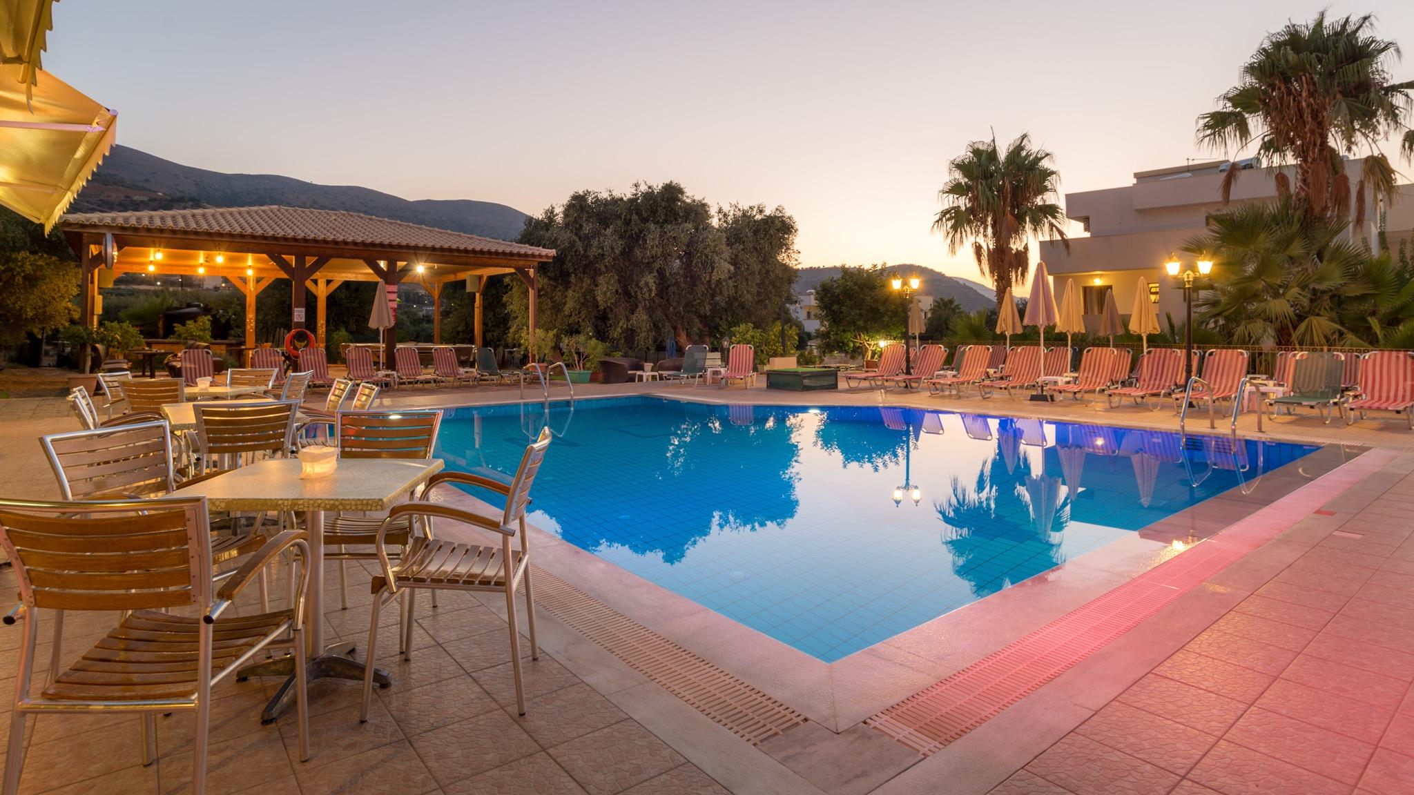 Newcastle Studios Malia  Exterior photo