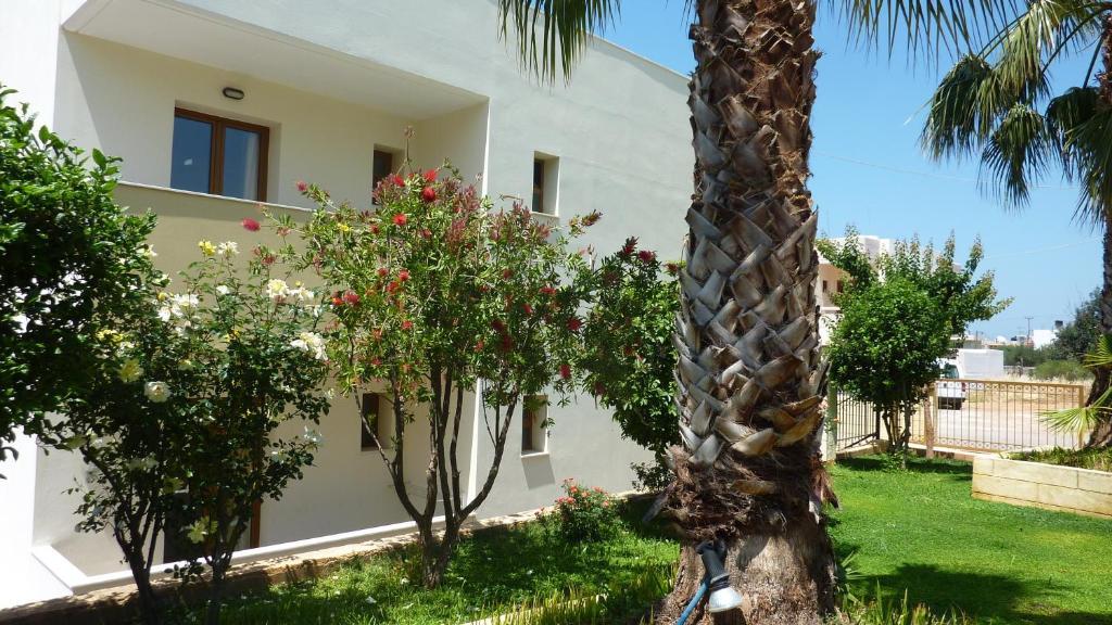 Newcastle Studios Malia  Exterior photo
